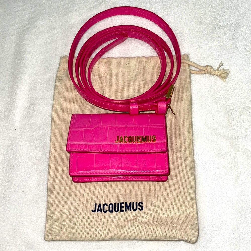 COPY - JACQUEMUS
Pink Croc 'La Ceinture Bello' Pouch